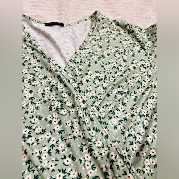 Fensace, size XL, floral dress - Picture 4 of 4